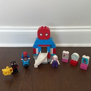 Lego Duplo Spider and friend